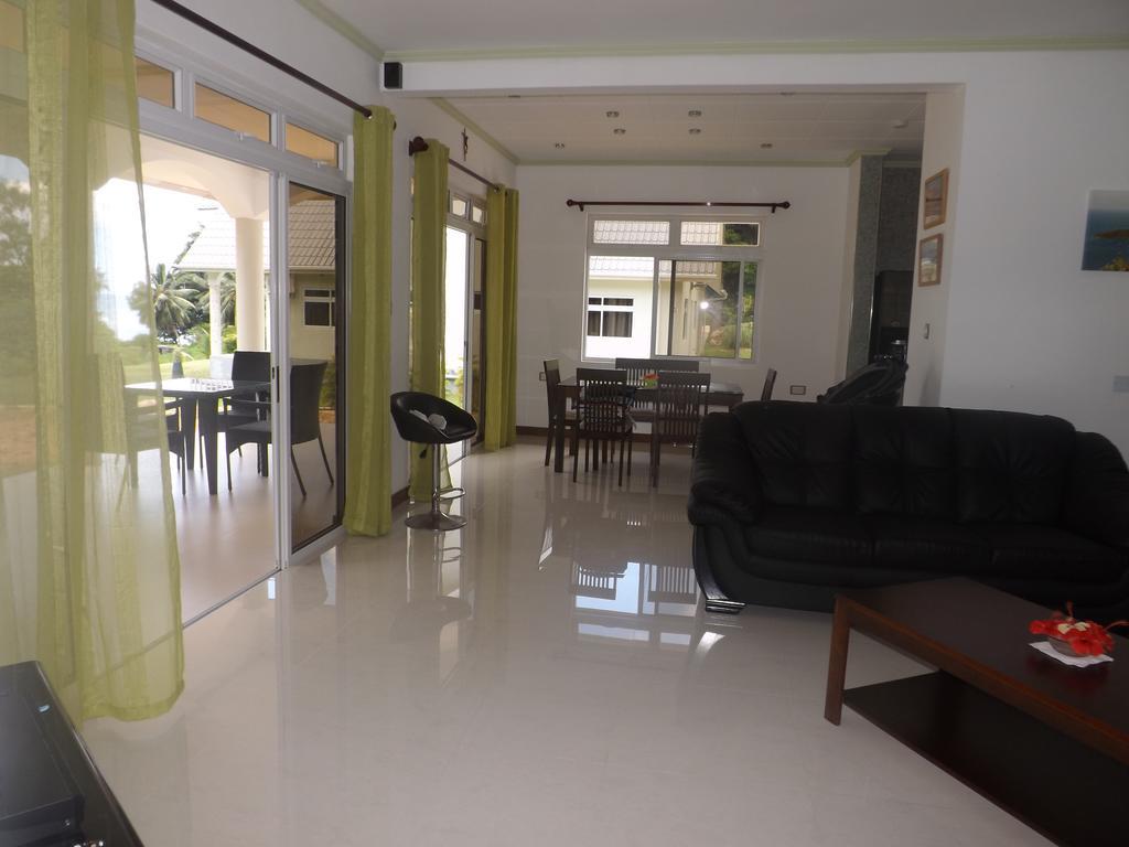 Wyn Villa Anse la blague Exterior foto